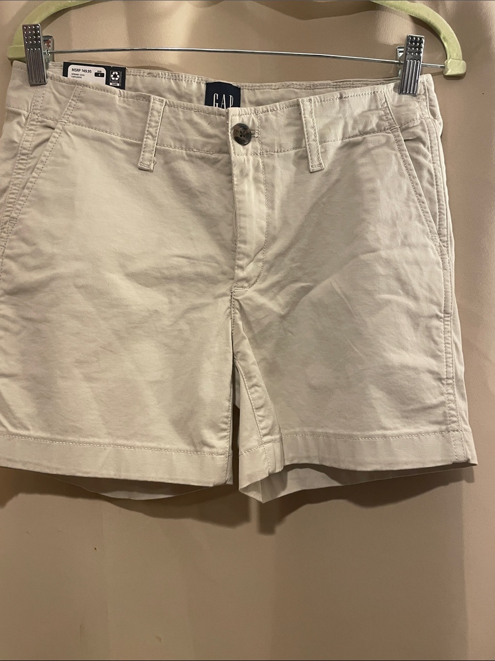 GAP Women's Cream Chino Bermuda Shorts